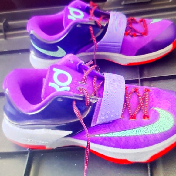 Nike zoom shoes - Picture 2 of 2